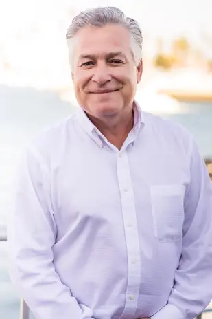 Dr. Jorge Oaxaca